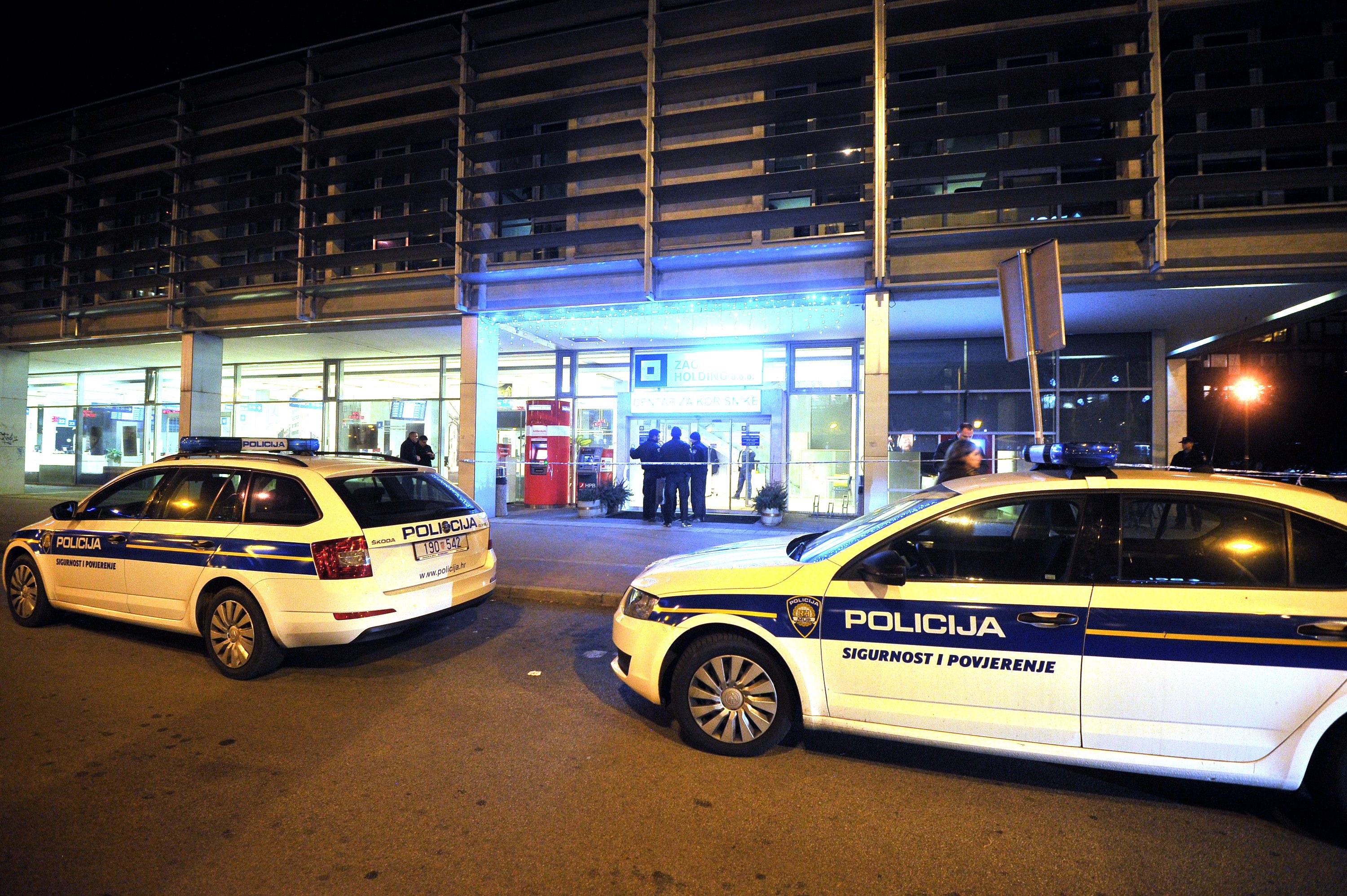 holding_razbojstvo10-141216