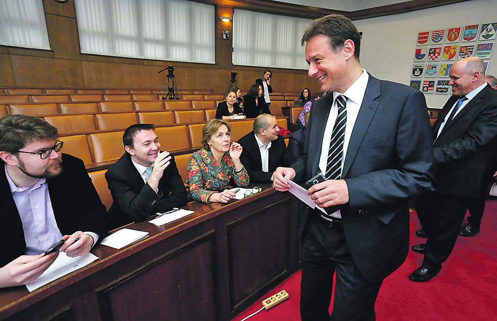 96938-125547-sabor_odbor7-141216