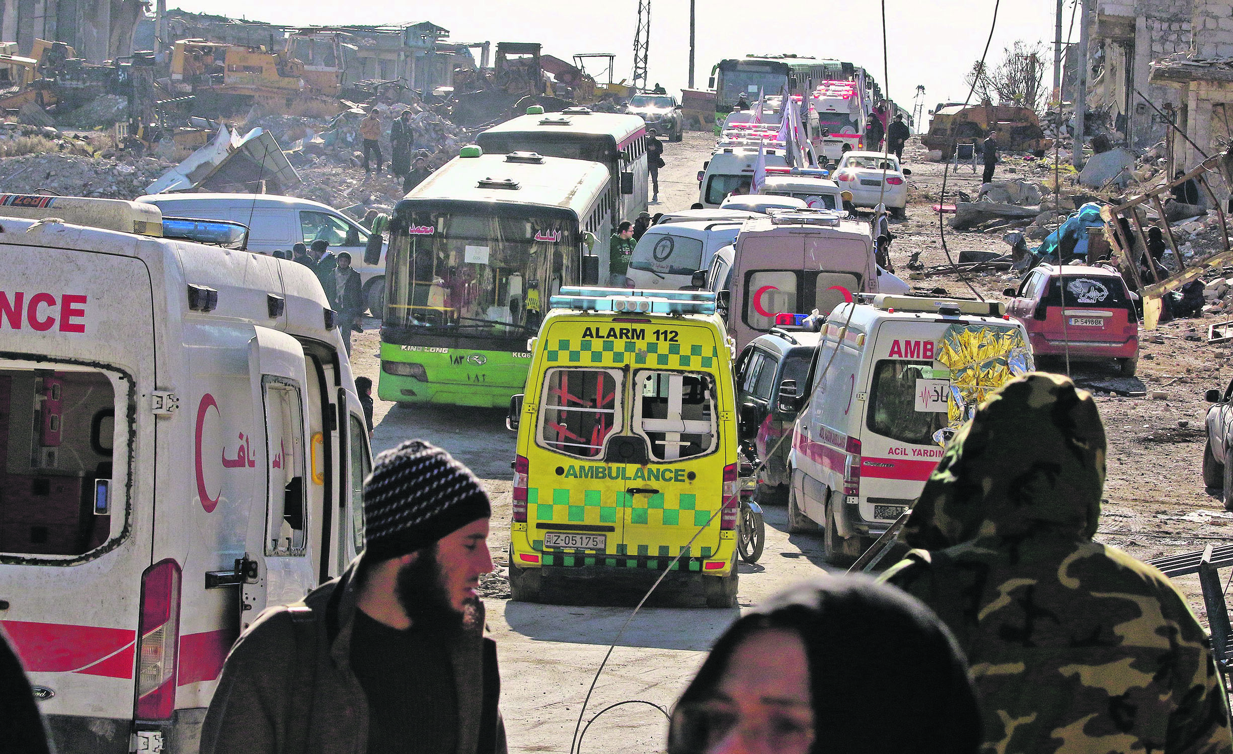 2016-12-15T125504Z_1042557138_RC18111FFAA0_RTRMADP_3_MIDEAST-CRISIS-SYRIA