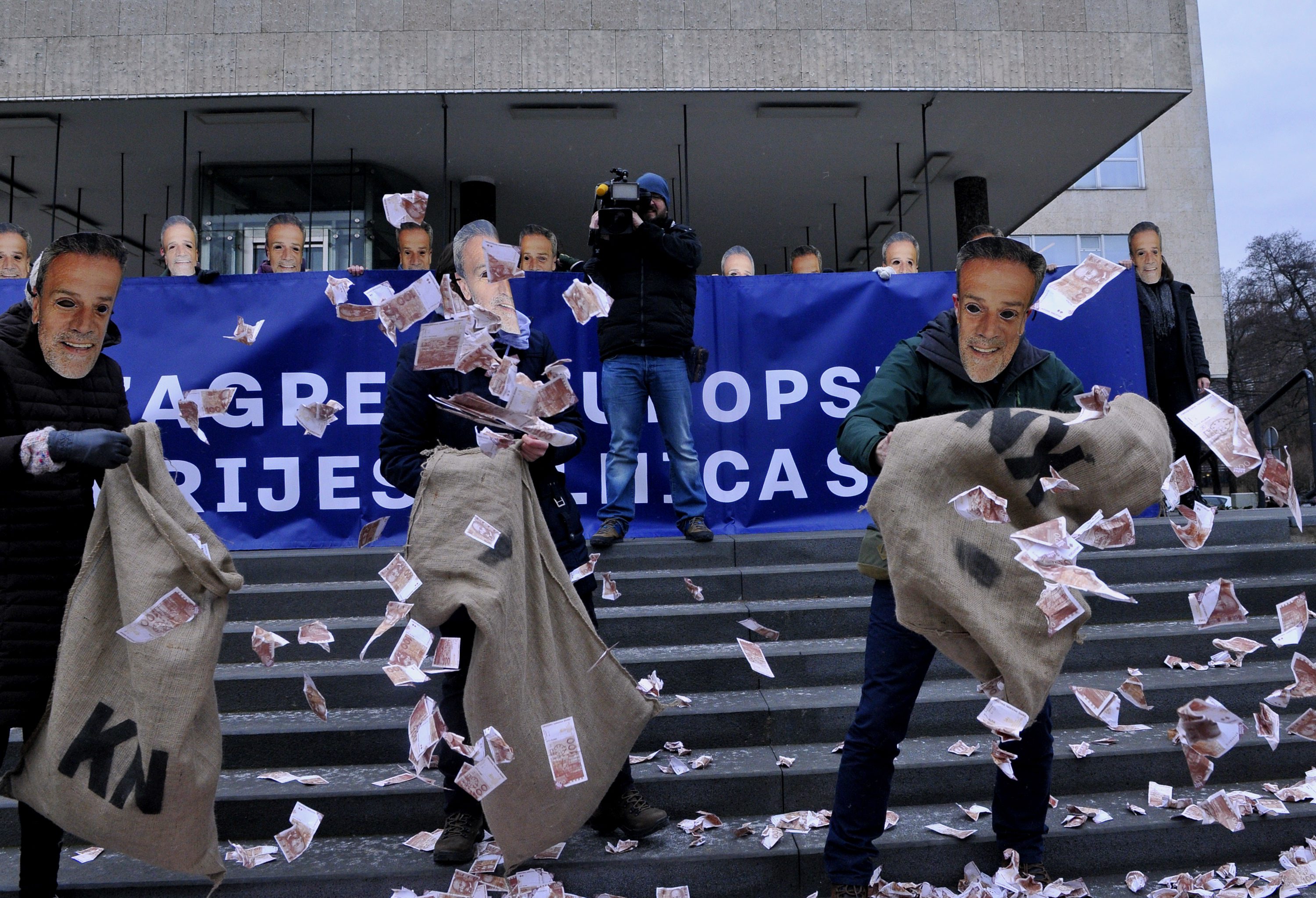 otpad_prosvjed12-161216