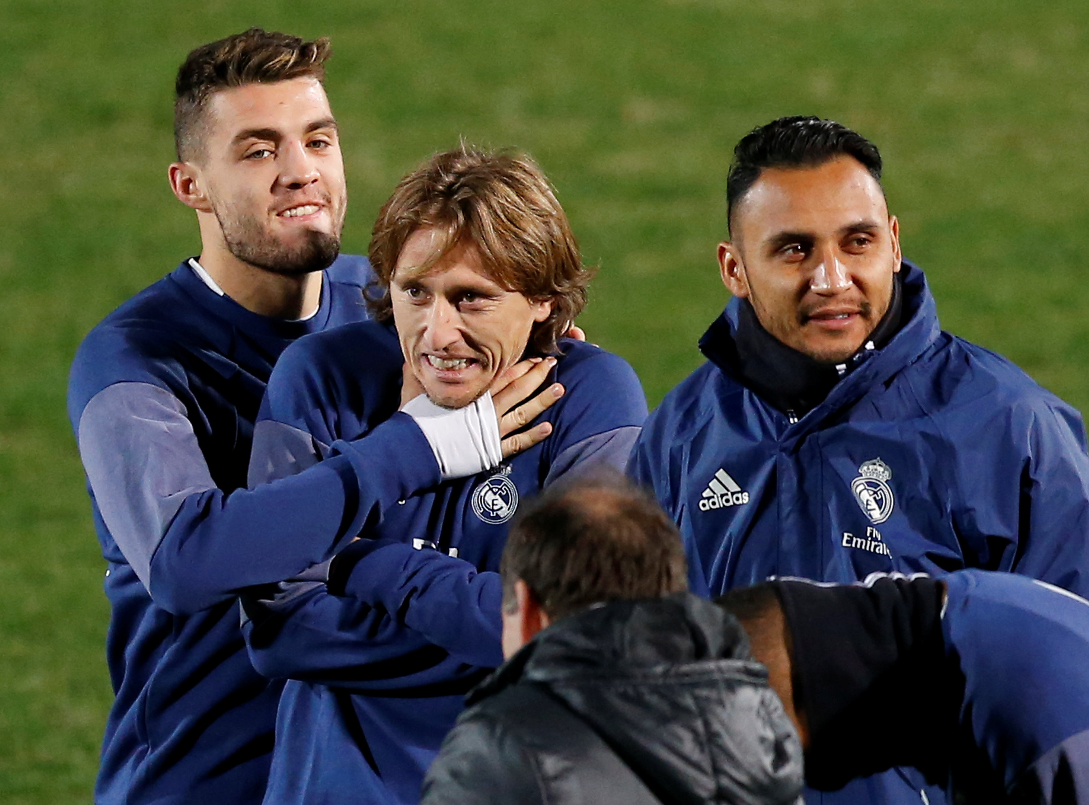 2016-12-16T092337Z_291018498_RC16A7588EC0_RTRMADP_3_SOCCER-CLUB-REALMADRID