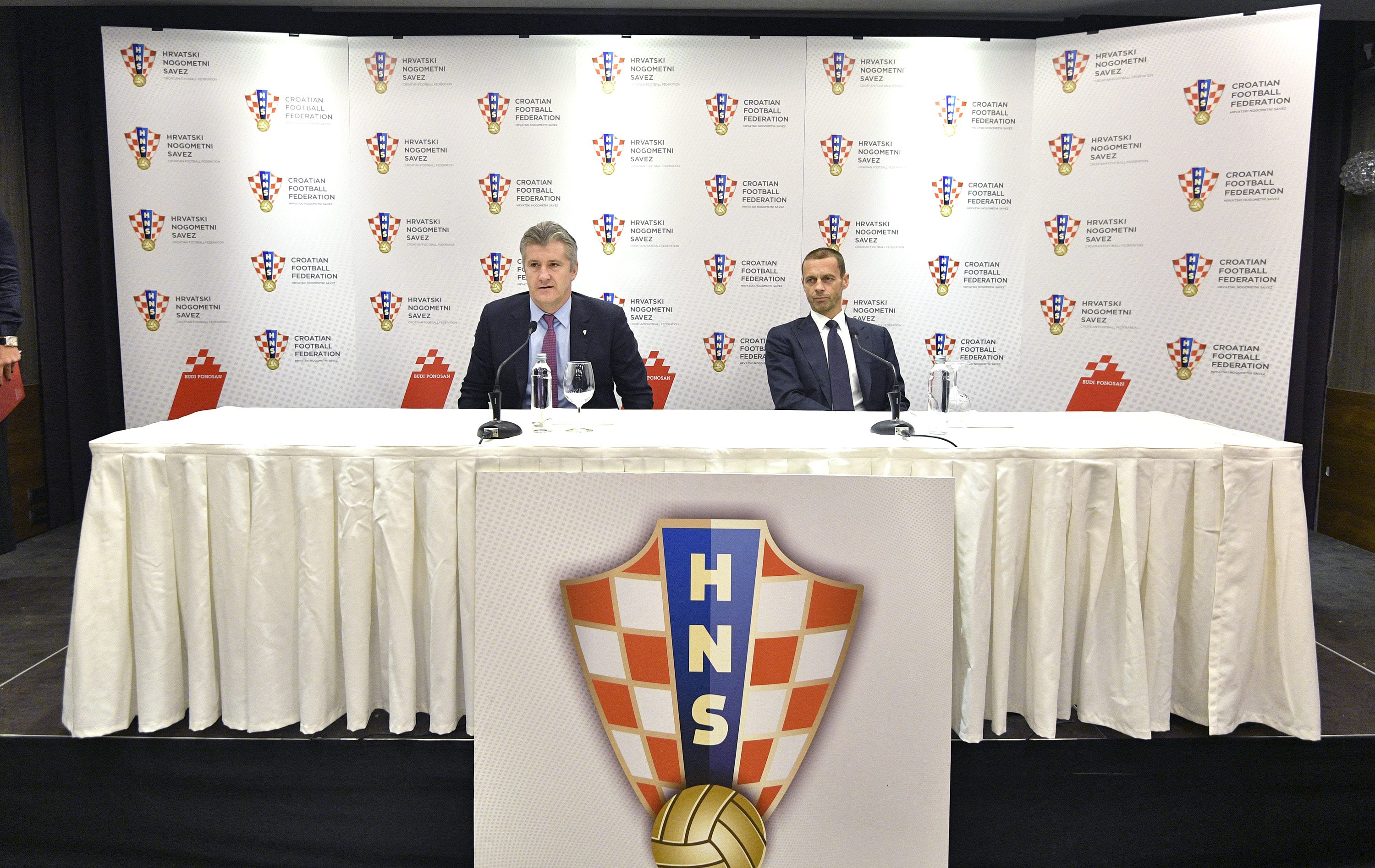 suker_ceferin5-201216