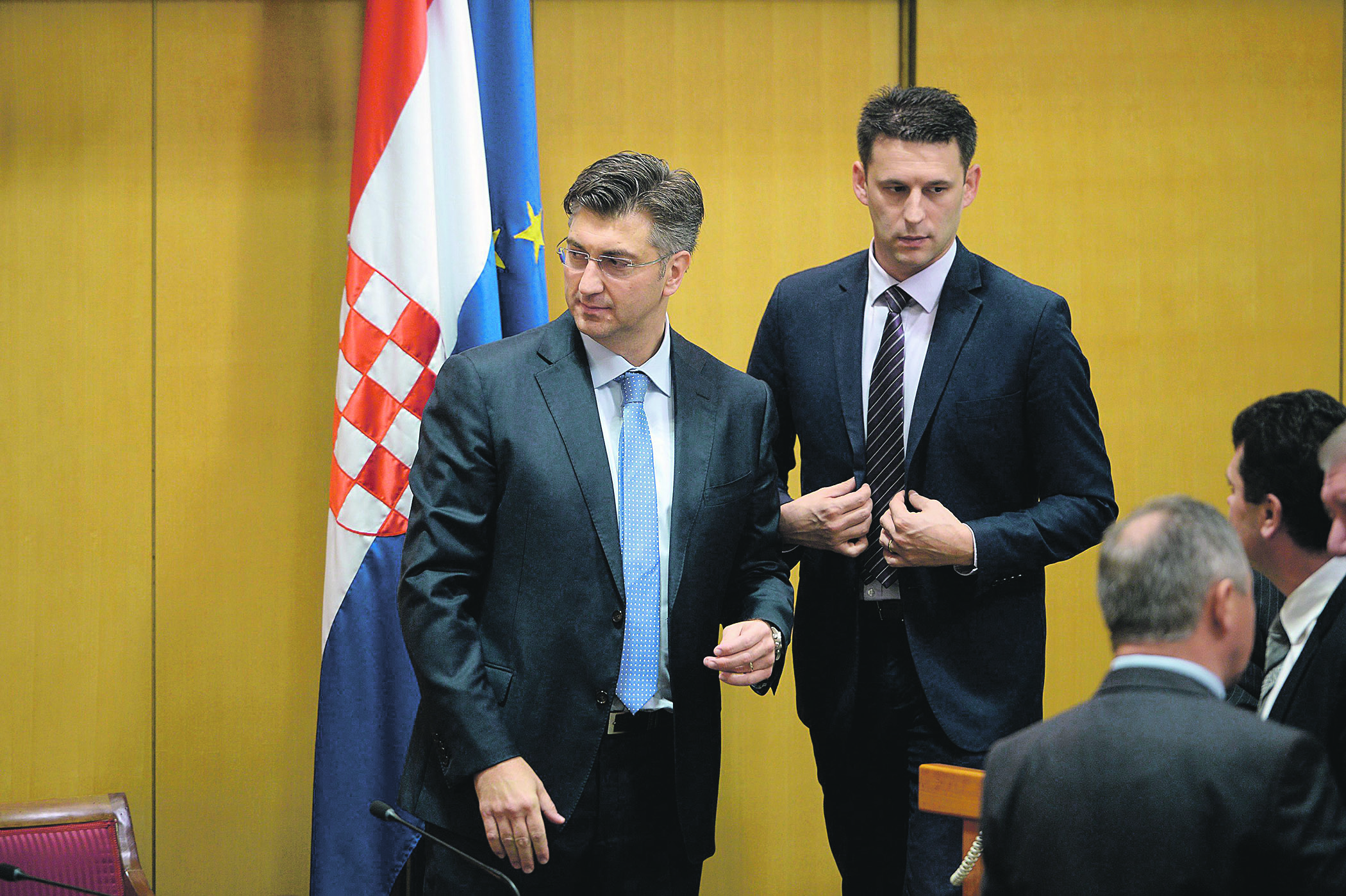 sabor_vlada20-191016