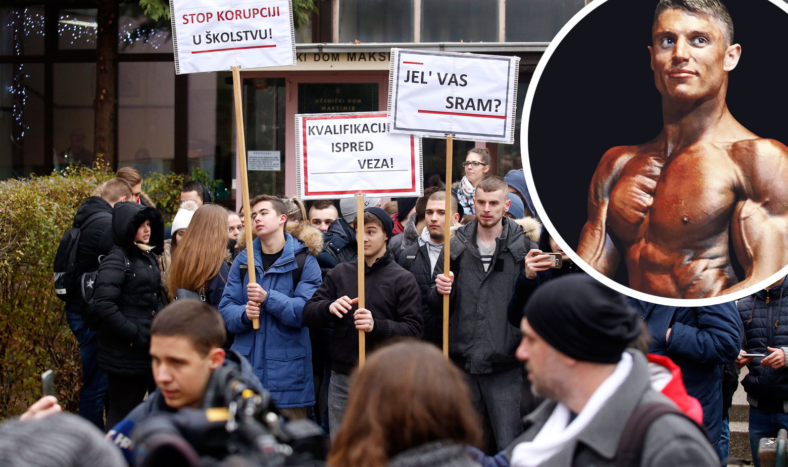 Prosvjed učenika; u krugu profesor kineziologije Martin Andrijašević, bodybilder i djelatnik u teretani u kojoj, navodno, vježba i ravnatelj