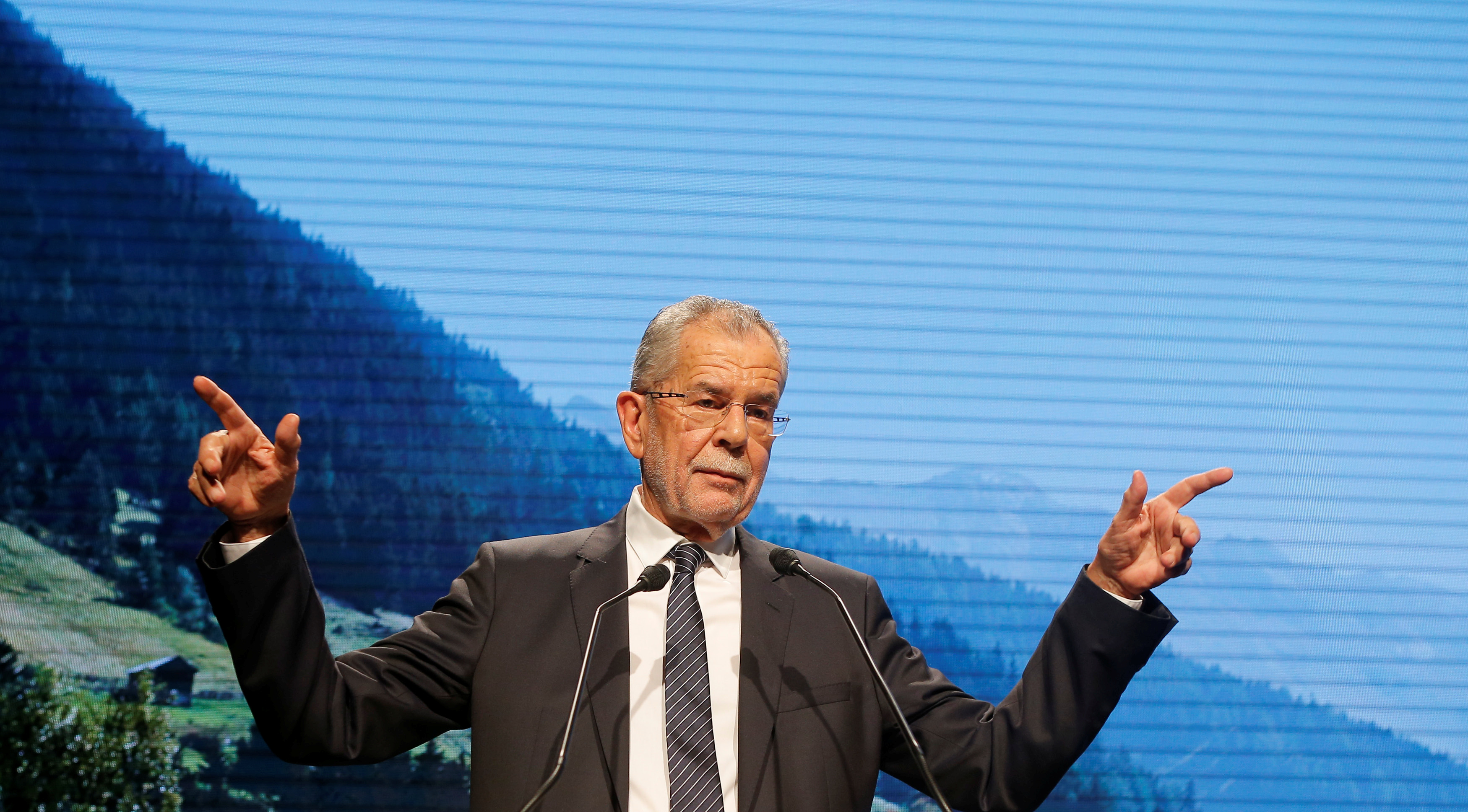 Alexander Van der Bellen