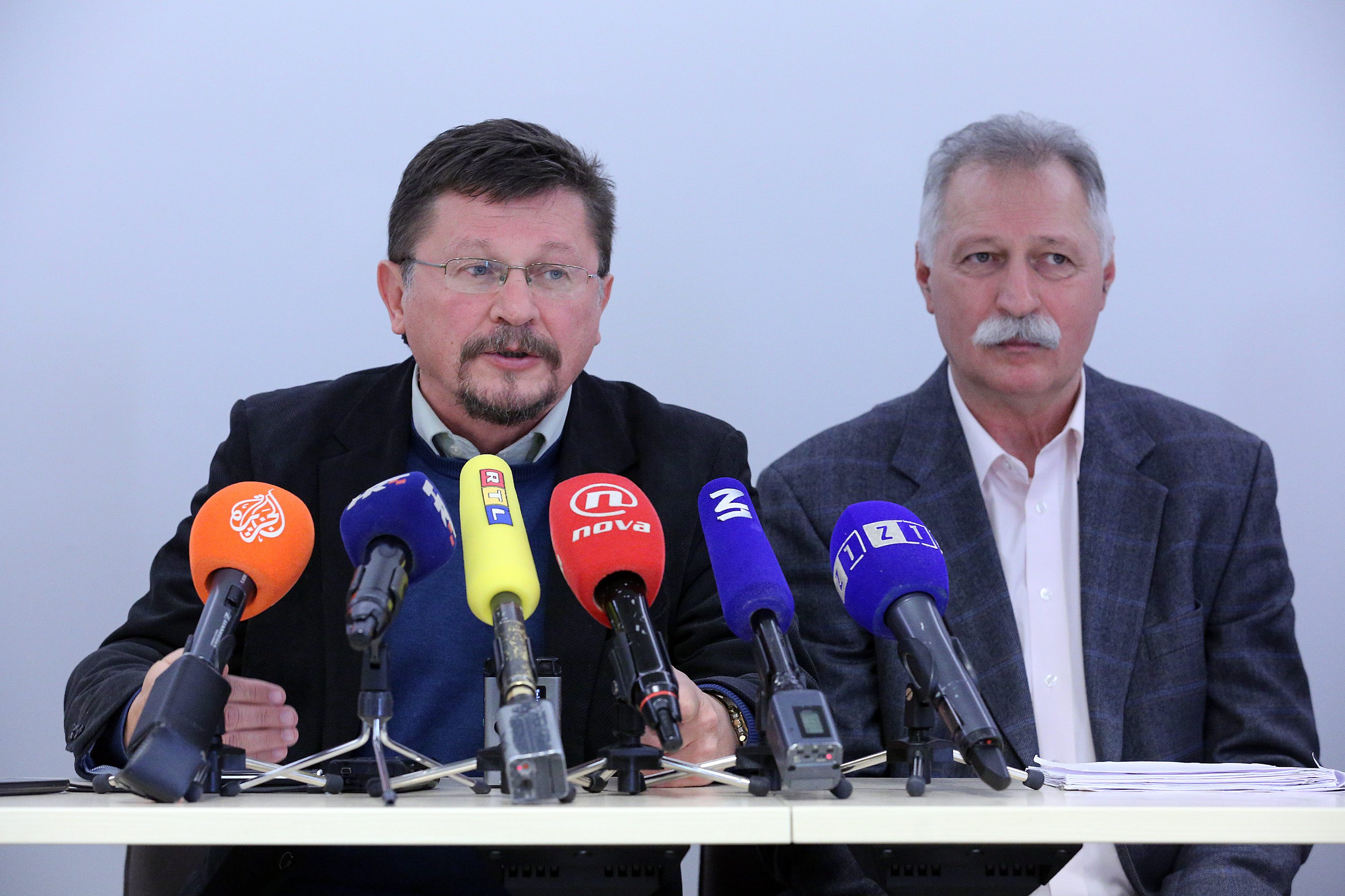 sindikati_press2-071216