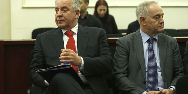 Zagreb, 010216.Zupanijski sud, Trg NIkole Subica Zrinskog 5.Na Zupanijskom sudu nastavljeno je sudjenje bivsem premijeru Ivi Sanaderu u slucaju Planinska.Na fotografiji: Ivo Sanader i Mladen Mlinarevic.Foto: Damjan Tadic / CROPIX