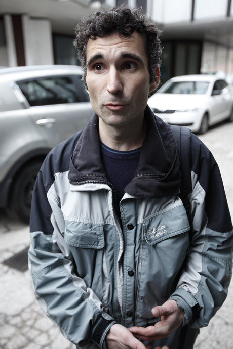 Zagreb, 220216.Prosvjed Marka Zebe, 100% ratnog vojnog invalida, oboljelog od PTSP-a, ispred Ministarstva zdravlja na Ksaveru zbog uskracivanja prava na lijek od kanabisa.Na fotografiji: Huanito Luksetic, dosao je podrzati Marka Zebu.Foto: Dragan Matic / CROPIX