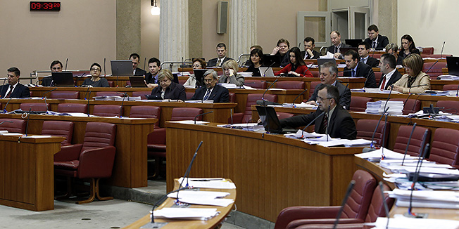 Zagreb, 190412.Sabor.Nastavak 4. sjednice Hrvatskog sabora.Foto: Davor Pongracic / CROPIX