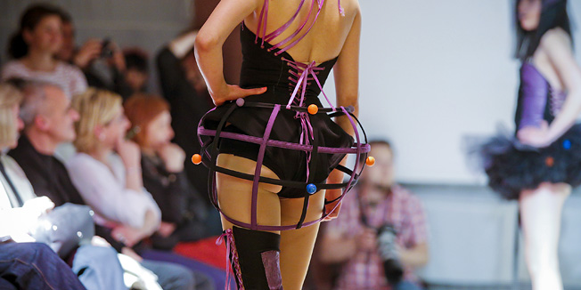 Zagreb, 200412Skola za tekstil, kozu i dizajn organizirala je drzavno natjecanje 