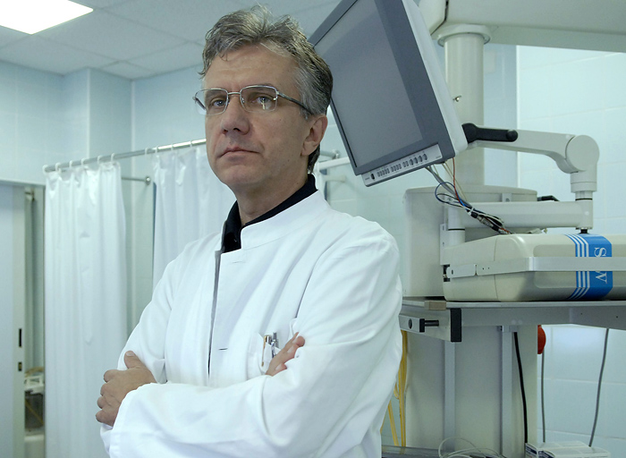 Zagreb 110707.Dr. Rajko Ostojic, klinika za unutrasnje bolesti kbc-a Zagreb.Foto : Sandra Simunovic / CROPIX