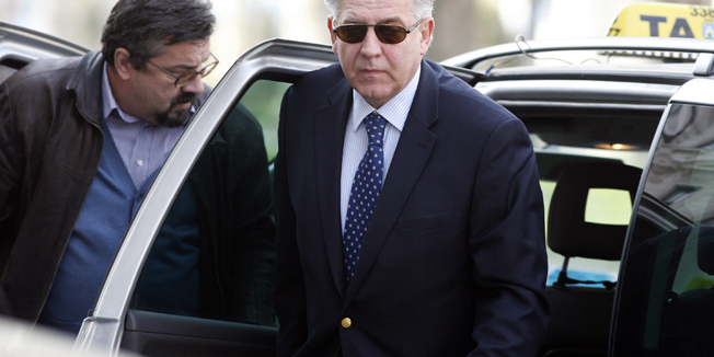 Zagreb, 210312.Na zagrebackom Zupanijskom sudu nastavljeno je pripremno rociste u slucaju Fimi media na kojemu bi se trebalo odluciti o datumu pocetka sudjenja za najvecu hrvatsku korupcijsku aferu.Na slici bivsi hrvatski premjer Ivo Sanader. Foto: Damjan Tadic / CROPIX