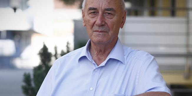 Zagreb, 051011.Fijanova 8.Intervju s Franjom Greguricem bivsim predsjednikom vlade nacionalnog jedinstva.Foto: Goran Mehkek / Cropix *** Local Caption *** 