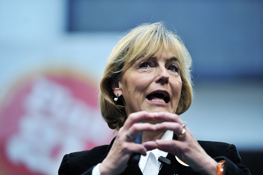 Zagreb, 221011. Bocarski dom, Prisavlje.Predstavljanje predizbornog plana 'Plan 21' Kukuriku koalicije, tj. SDP-a, HNS-a, IDS-a i HSU-a. Govornici su bili Zoran Milanovic, Radimir Cacic, Vesna Pusic, Ivan Jakovcic, Silvano Hrelja i Neven Mimica.Na slici: govor Vesne Pusic.Foto: Boris Kovacev / CROPIX