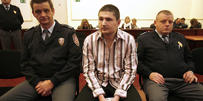 Zagreb, 081111.Zupanijski sud na Zrinjevcu.Presuda optuzenom Stjepanu Maurovicu za ubojstvo poslovodje na gradilistu Zagrebgradnje na vrbanima u ozujku ove godine.Foto: Damjan Tadic / CROPIX