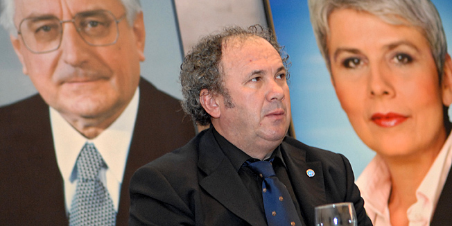 Split, 111111.Parlamentarni izbori 2011.Hotel Radisson Blue.Predstavljanje predizbornog programa HDZ-a.Na slici: Zeljko Kerum, gradonacelnik Splita i predsjednik Gradjanske stranke na predstavljanju programa. Foto: Josko Supic / CROPIX