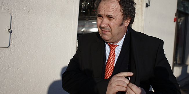 Zagreb, 141111.Zeljko Kerum gradonacelnik Splita dosao je u sjediste HDZ-a na Trgu zrtava fasizma kako bi s predsjednicom HDZ-a Jadrankom Kosor dogovorio posljednje detalje o zajednickom nastupu na predstojecim parlamentarnim izborima.Foto: Dragan Matic / CROPIX