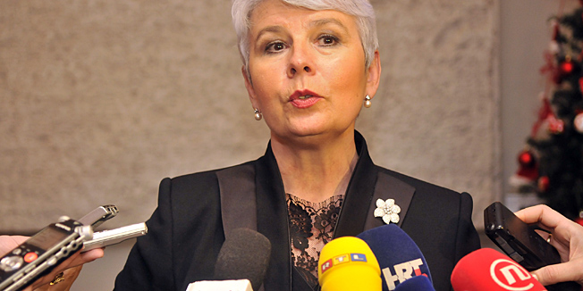 Zagreb, 211211. Sabor RH. Prva sjednica kluba zastupnika HDZ-a u novom sazivu Sabora.Na slici Jadranka Kosor.Foto: Bruno Konjevic / CROPIX