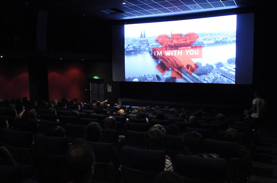 Zagreb, 300811.Movieplex u Kaptol centru, prijenos koncerta i pocetak turneje Red hot chili pepersa u njemackom gradu Koelnu.Foto: Admir Buljubasic / CROPIX