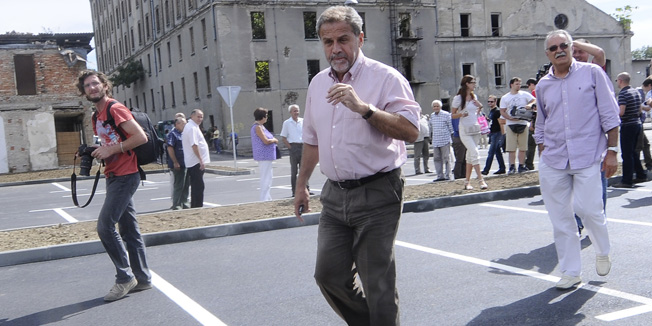 Zagreb, 070911.Gradonacelnik Milan Bandic otvorio je danas novi parking u neposrednoj blizini Paromlina.Foto: Admir Buljubasic / CROPIX          