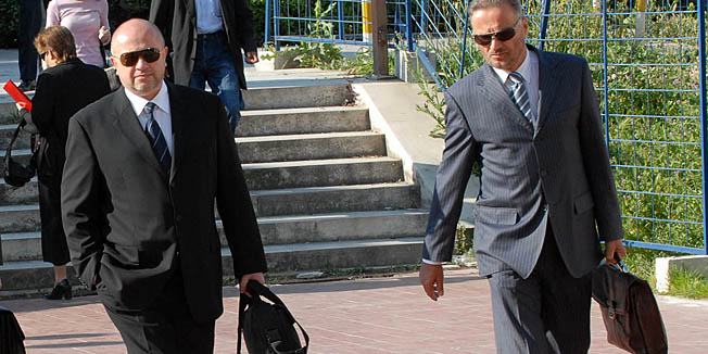 split 230407  novostisaslusavanje osumnjicenih za aferu -brodosplit- pred splitskim zupanijskim sudom.broker drago macek dolazi na sud sa svojim odvjetnikom antom nobilomfoto nikola vilic