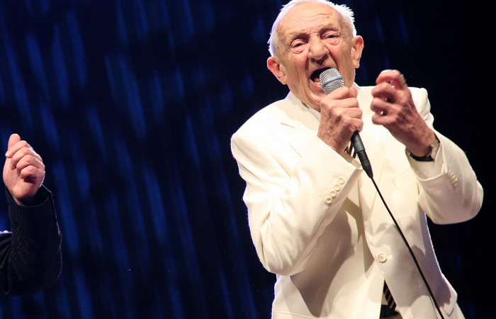 Zagreb, 011208Kraljevi ulice odrzali su koncert u Dvorani Vatroslav Lisinski. Na slici Hadzi i Ladislav Demeterfi Laci.Foto: Petar Atletic / CROPIX