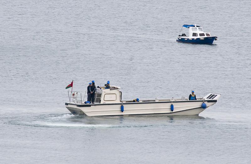 Dubrovnik, 220412.Omanski sultan Qaboos bin Said Al Said zrakoplovom je sletio u Dubrovacku zracnu luku nakon cega se svojim helikopterom prebacio na svoju jahtu Al Said usidrenu u gruskoj luci. Drugi helikopter sletio je na prateci brod Fulk Al Salamah sa sultanovom pratnjom.Na slici brod iz sultanovog osiguranja.Foto: Tonci Plazibat / CROPIX