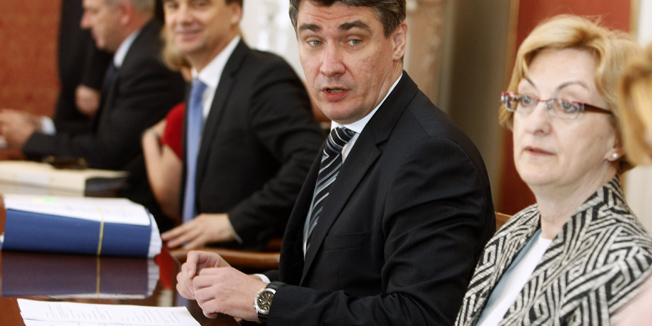Zagreb, 140612.Markov trg.Banski dvori.Vlada.Redovita sjednica Vlade.Na slici: Zoran Milanovic.Foto: Goran Mehkek / CROPIX