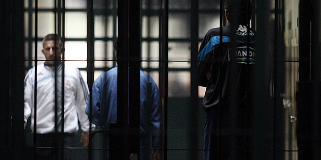 Lepoglava, 130412.Lepoglava.Okruzni zatvor Lepoglava.Reportaza iz zatvora Lepoglava u kojem kaznu sluze zatvorenici s prosjekom od 10 godina zatvora.Kaznionica u Lepoglavi osnovana je 1854 godine u prostorima Pavlinskog samostana a prema stupnju sigurnosti je zatvorenog tipa.Za obavljanje poslova Odjela za rad i strukovnu izobrazbu zatvorenika ustrojeni su slijedeci pododsjeci: Pododsjek radionice poljoprivrede, metalske radionice, drvopreradjivacke radionice, radno - terapijske radionice, radionice ugostiteljstva i radionice odrzavanja.Foto: Goran Mehkek / CROPIX