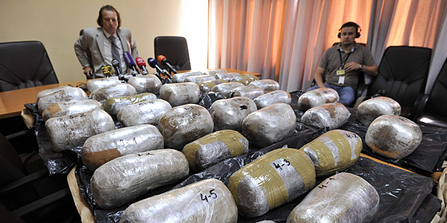 Zagreb, 310712.Maticina 4.MUP RH Policijska uprava Zagreb.Press konferencija na kojoj je predstavljena zapljena vece kolicine marihuane na podrucju Policijske uprave Zagreb.Na slici: zapljenjena marihuana.Foto: Damir Krajac / CROPIX