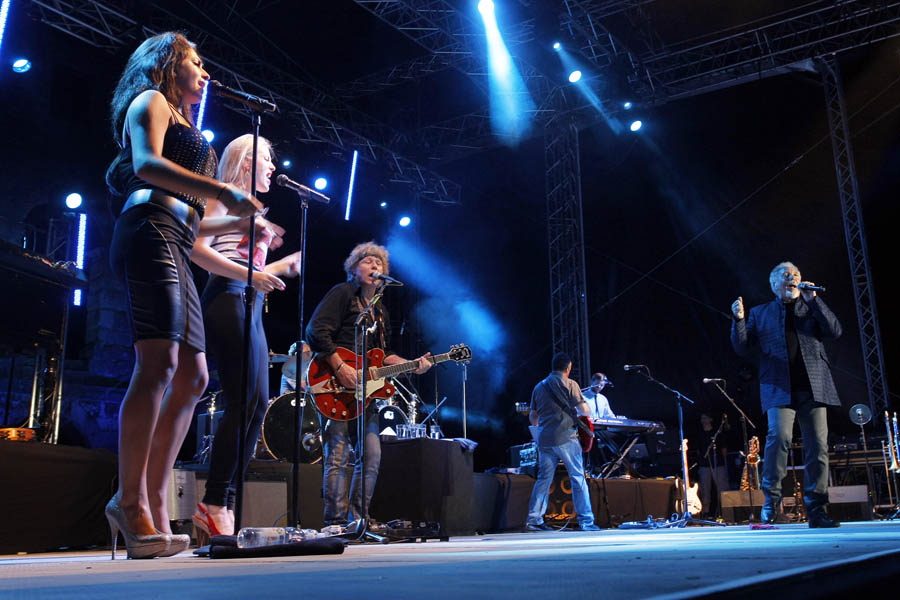 Pula,140812. Tom Jones pred oko pet tisuca ljudi odrzao koncert u pulskoj areni.Foto: Goran Sebelic / CROPIX                              
