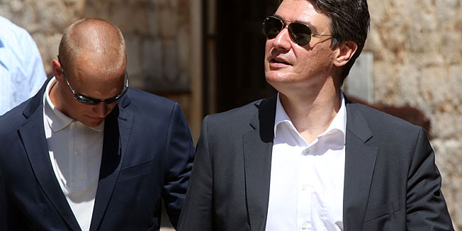 Stari Grad, Hvar, 160812.Povodom dana opcine Stari Grad na dan Svetog Roka, hrvatski premijer Zoran Milanovic posjetio je Stari Grad.Foto: Damjan Tadic / CROPIX