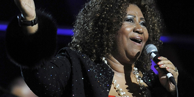 FILE - In this Oct. 30, 2009 file photo, Aretha Franklin performs at the 25th Anniversary Rock & Roll Hall of Fame concert at Madison Square Garden in New York. A community prayer vigil was held in Detroit for Aretha Franklin on Wednesday, Dec. 1, 2010, a day before organizers say the singing legend is to undergo a medical procedure. (AP Photo/Henny Ray Abrams, File)