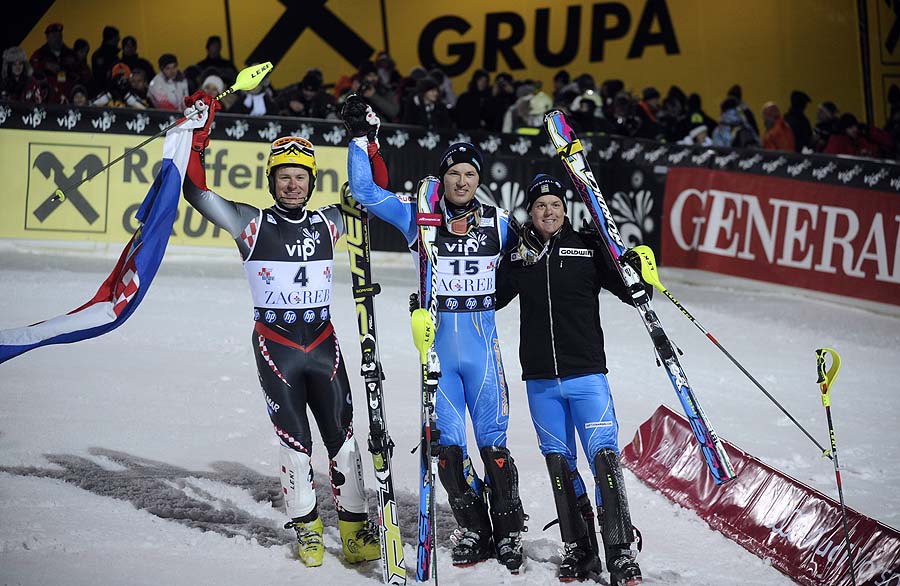 Zagreb, 060111. Sljeme.Audi FIS Svjetski skijaski kup, utrka muskog slaloma Vip Snow Queen Trophy.Na slici: prva trojca na kraju utrke, Ivica Kostelic (drugo mjesto), pobjednik Andre Myhrer, Hargiun Mattias.Foto: Sime Sokota / CROPIX