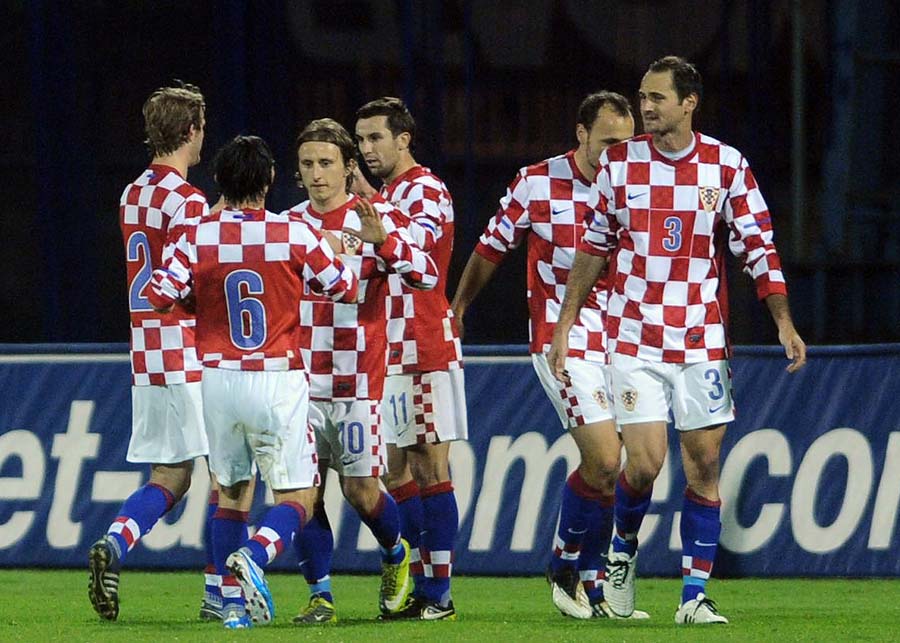 Zagreb, 121010.Stadion u Maksimiru, prijateljska utakmica izmedju reprezentacija Hrvatske i Norveske.Na slici: slavlje Hrvatske.Foto: Damir Krajac / CROPIX