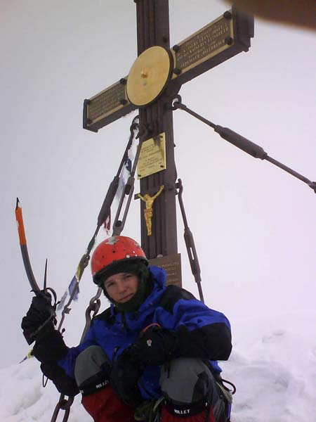 Makarska, 170311Toni Roso, mladi alpinist iz Makarske koji je poginuo pri usponu na vrh Mont Blanc. Snimljen prilikom uspona na Grossglockner.Na slici : Toni RosoFoto: SAK Ekstrem
