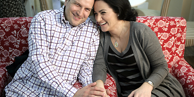 Zagreb  290311.Bianca Matkovic, saborska zastupnica, bivsa ministrica u ekskluzivnom razgovoru povodom svoje druge trudnoce sa novinarkom Sanjom Mikolcevic.Na fotografiji sa suprugom Vladimirom.Foto: Berislava Picek / CROPIX