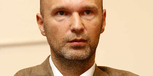 Zagreb, 171109.Europski dom.Okrugli stol o novom zakonu o skolskim udzbenicima.Na slici: Daniel Zderic direktor izdavacke kuce 