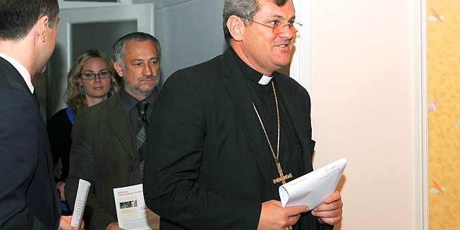 Zagreb, 081110.Kaptol 22, HBK. Komisija 