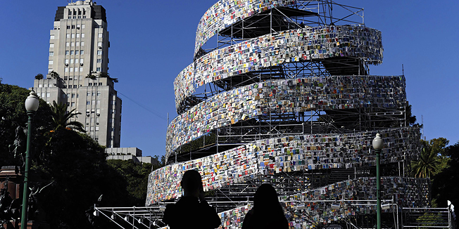 A couple takes pictures of the 