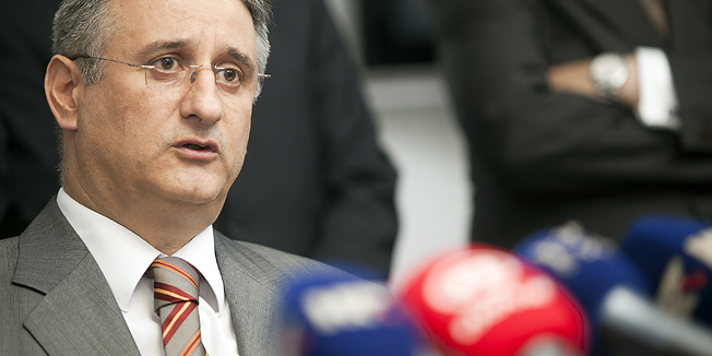 Valbandon, Pula, 150611.Radni sastanak izaslanstava Ministarstava unutarnjih poslova Republika Slovenije i Hrvatske koji su predvodilii ministrica unutarnjih poslova Republike Slovenije Katarina Kresal i ministar unutarnjih poslova Republike Hrvatske Tomislav Karamarko, odrzao se u Valbandonu (objekt restorana MUP-a). Nakon sastanka ministar Tomislav Karamarko i ministrica Katarina Kresal na prigodnoj svecanosti potpisali su Sporazum o suradnji u zastiti prijevoza novca i drugih vrijednosti. Na slici: Tomislav Karamarko.Foto: Srecko Niketic / CROPIX