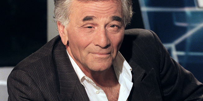 (ARCHIVES) - A file picture taken on February 28, 1996 in Paris shows Peter Falk, the gravel-voiced US actor who played Hollywood's rumpled detective Lieutenant Columbo, who died at 83, family members told CBS radio news on June 24, 2011. AFP PHOTO / PIERRE BOUSSEL