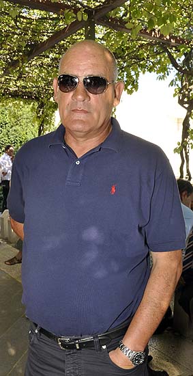 Split, 270611.Na splitskom groblju Lovrinac pokopan je velikan nogometa Tomislav Ivic uz nazocnost mnogobrojnih nogometasa, nogometnih funkcionera i  prijatelja. Tomislav je bio trener koji se trazio i u svijetu.Na slici: Boro Primorac.Foto: Jadran Babic / CROPIX