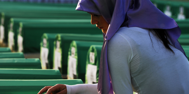 Srebrenica, 100710.15 godisnjica genocida nad bosnjacima u sigurnoj zoni UN-a i ukop identificiranih zrtava iz lipnja 1995. Ostaci 775 zrtava spremni za ukop. Memorijalni centar Srabrenica Potocani.Foto: Srdan Vrancic 