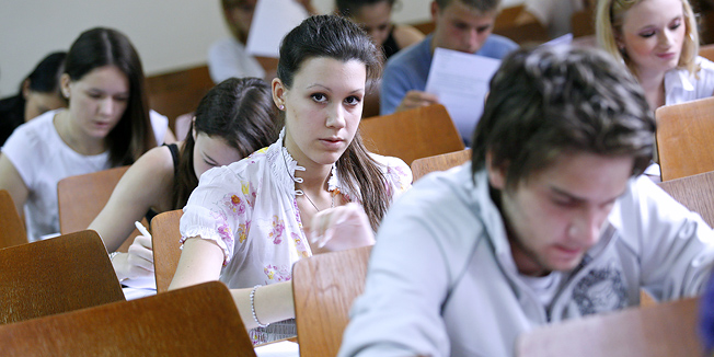 Zagreb, 070709.Jutros u 9 sati na Pravnom fakultetu u Zagrebu odrzani su prijemni ispiti.Foto: Neja Markicevic / Cropix