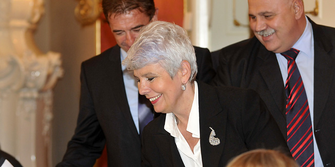 Zagreb, 160910.Banski dvori. Redovita sjednica Vlade RH.Na slici: Jadranka Kosor, predsjednica Vlade RH i ministri Darko Milinovic (zdravstvo) i Ivan Suker (financije).Foto: Bruno Konjevic / CROPIX