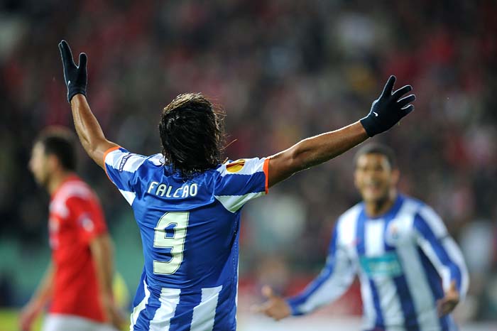 FC Porto's Falcao celebrates with his teammates after scoring his goal against CSKA Sofia during their UEFA Europa League Group L football match at Vassil Levski Stadium in Sofia on September 30, 2010.            AFP PHOTO / DIMITAR DILKOFF