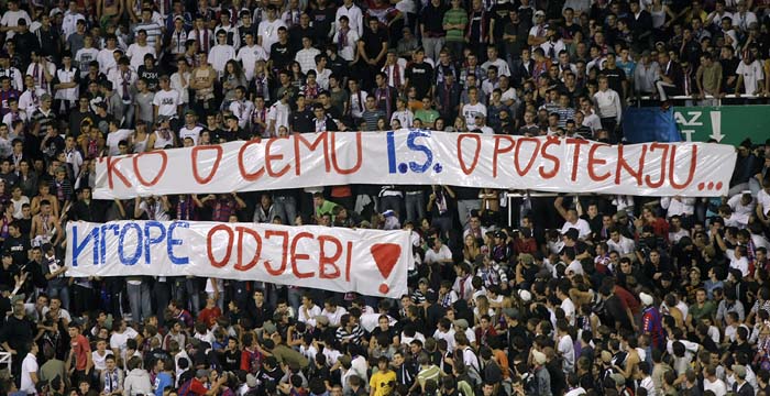 Split, 300910.Stadion Poljud.Nogometna utakmica drugog kola Europske lige, Hajduk - Anderlecht. Na slici: Torcida, transparent.Foto: Duje Klaric / CROPIX 