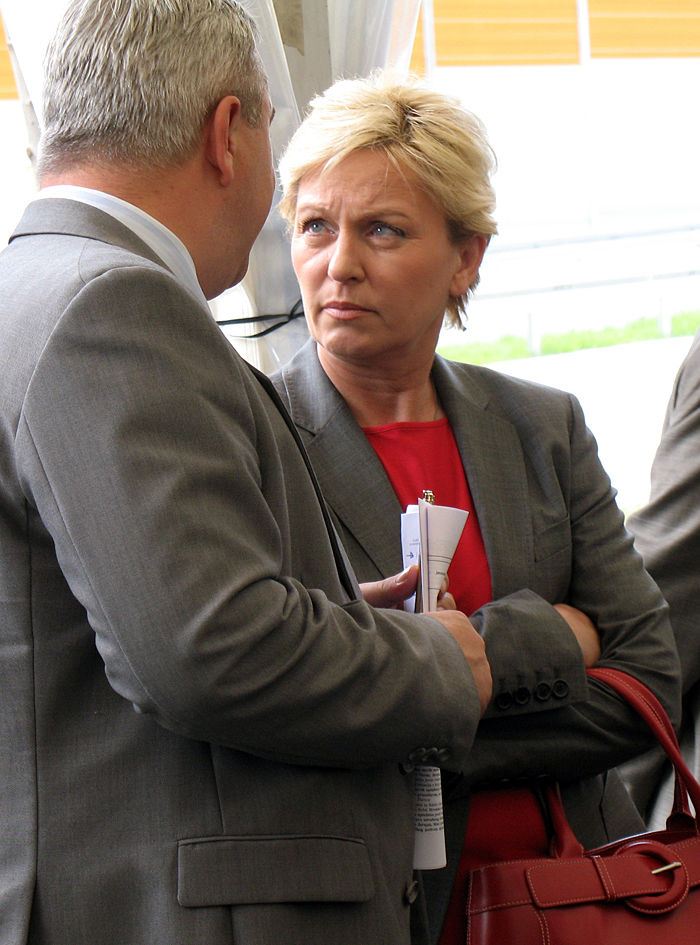 Macelj 050607.ARHIVSKA FOTOGRAFIJANevenka Jurak i Ratko Macek, otvorenje autoceste Macelj -Krapina.Foto: Kresimir Zabec / jl
