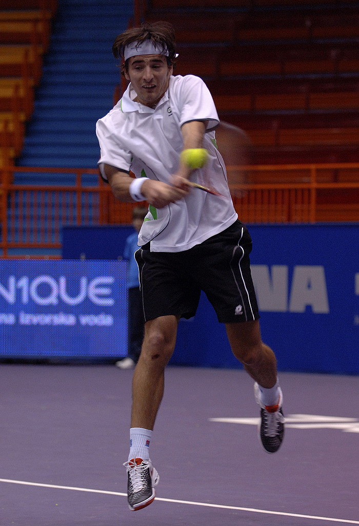 Zagreb, 240208.Dvorana II doma sportova, PBZ Zagreb indoors, Antonio Veic - Ivan Dodig.Na fotografiji: Ivan Dodig.Foto: Damir Krajac / CROPIX
